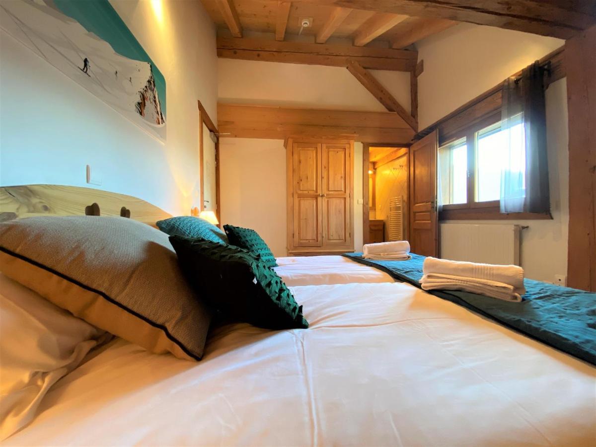 Chalet In Morzine Sleeping 12 With Sauna Buitenkant foto